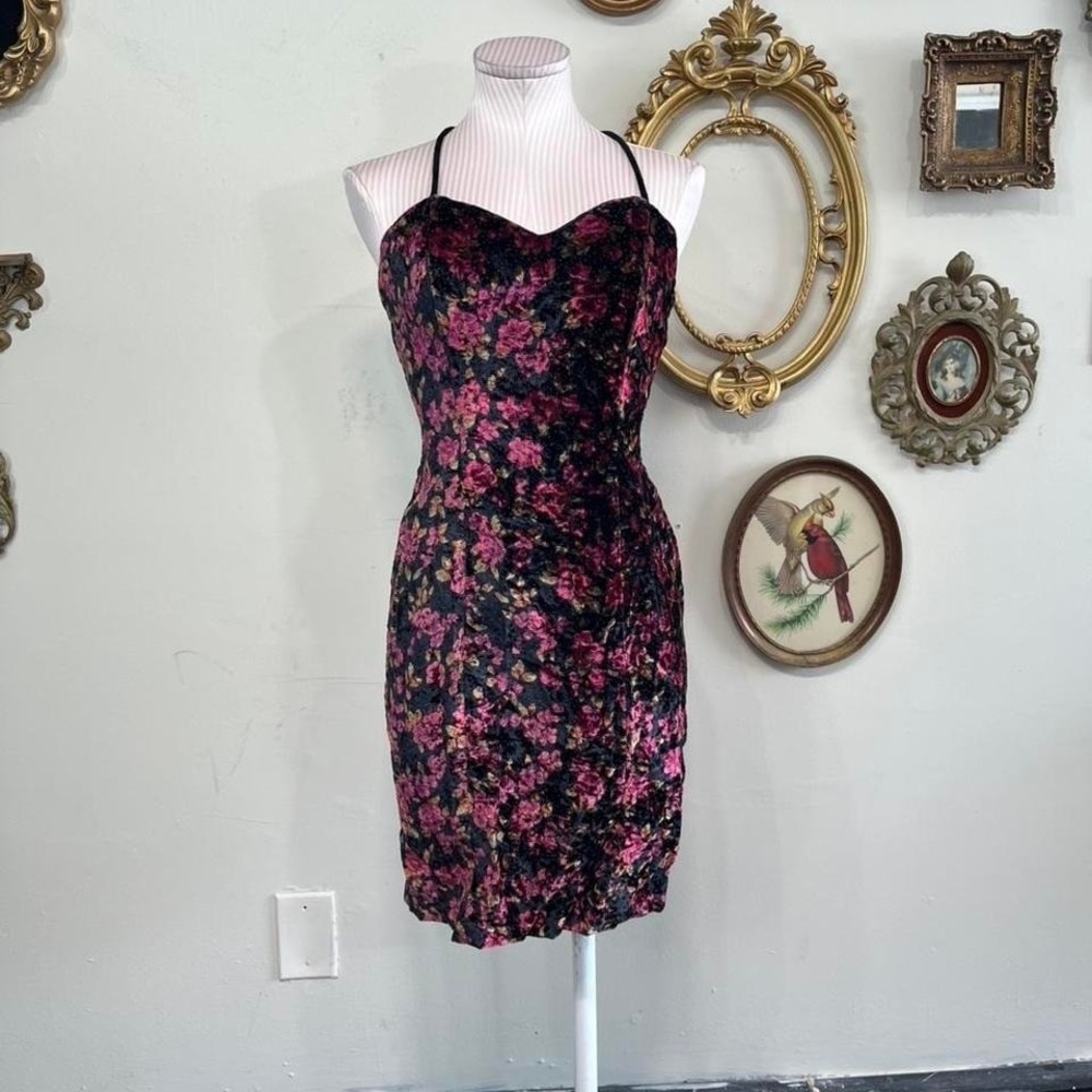 Vintage Y2K Steppin' Out Black Floral Velvet Bodycon‎ Mini Dress Zip Back